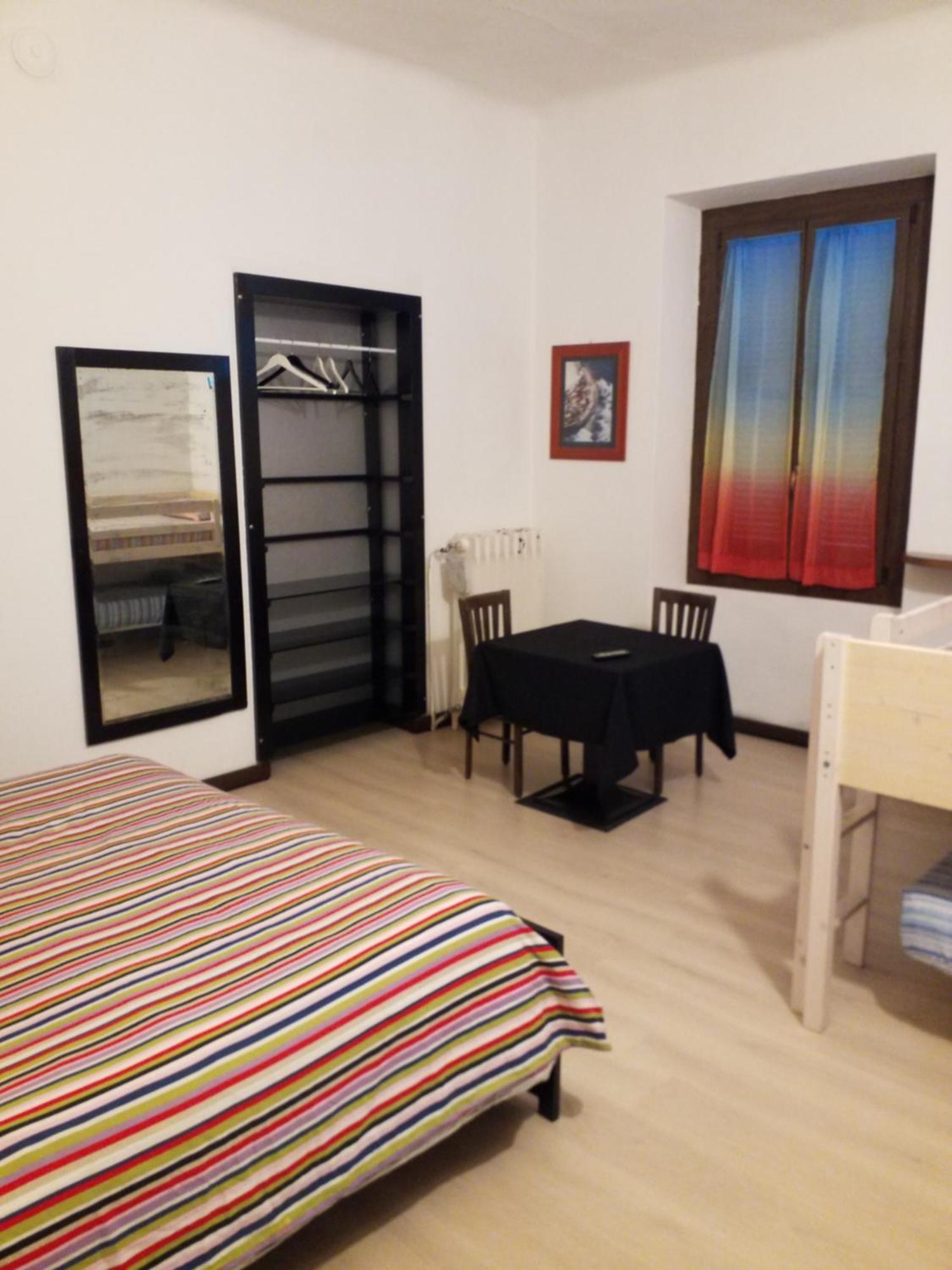 Casa Nunzia Acomodação com café da manhã Domodossola Exterior foto
